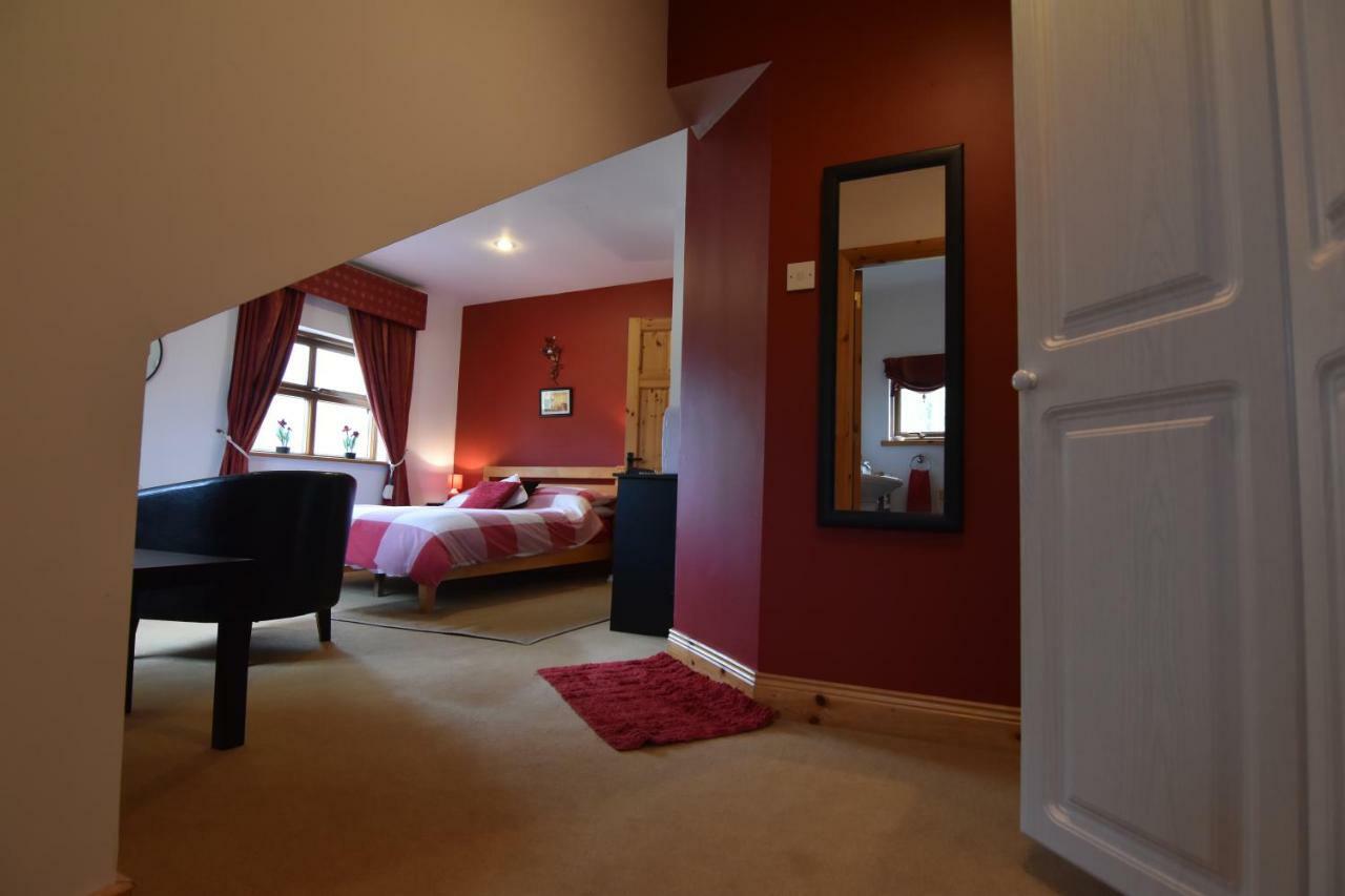 Tinnycross House B&B Ballymore Eustace Buitenkant foto